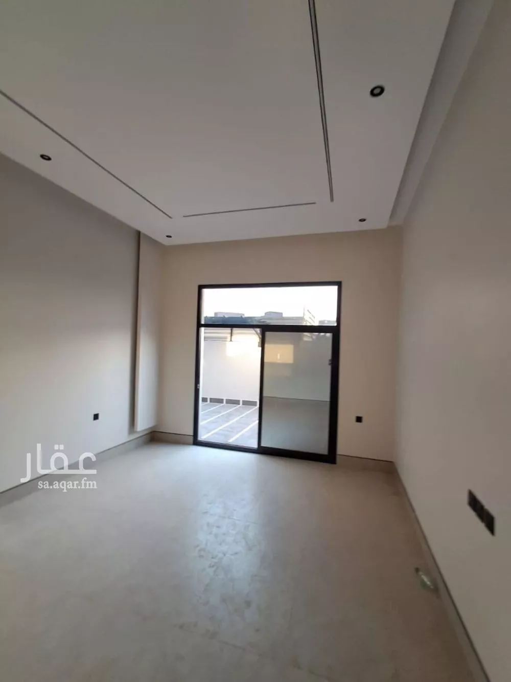 4 bedroom floor in Badr 5