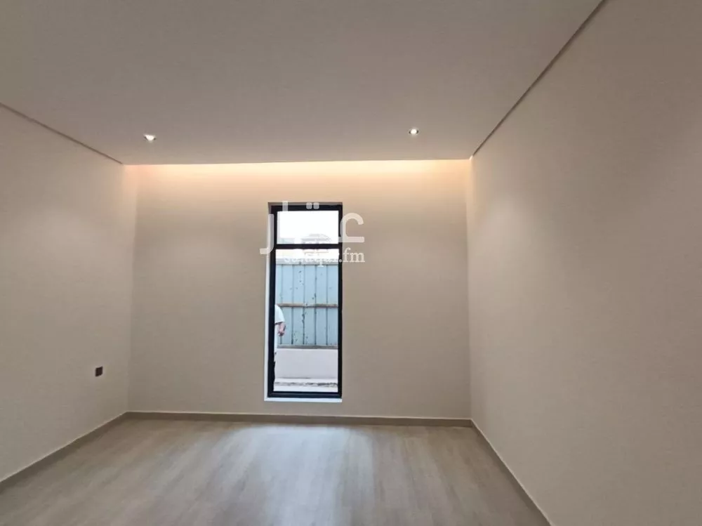 4 bedroom floor in Badr 8