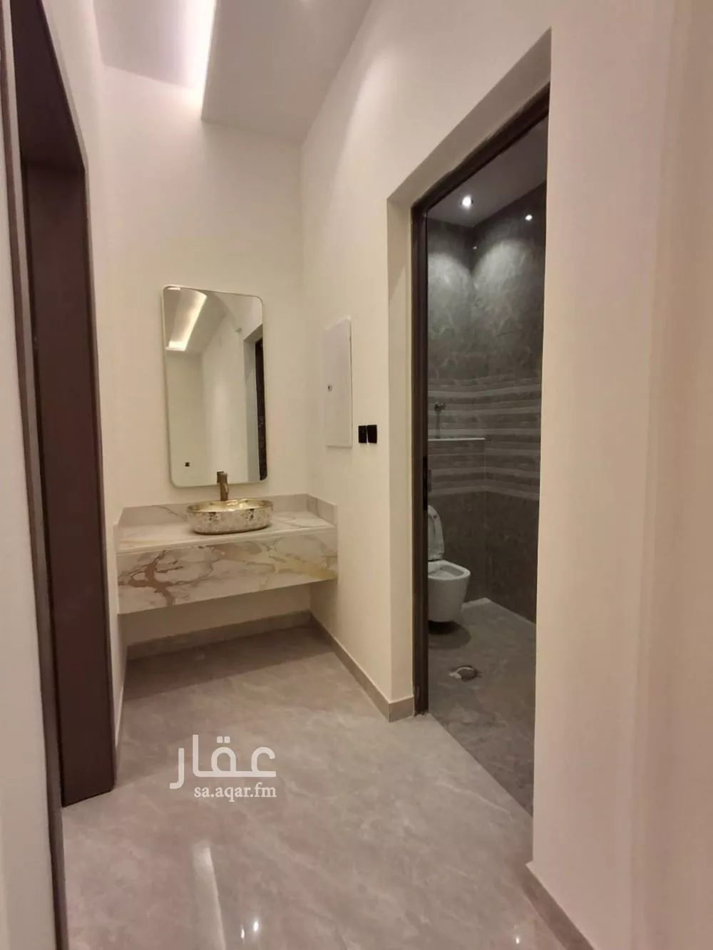4 bedroom floor in Badr 10