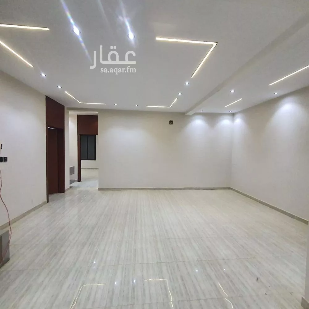 دور 5 غرف في عكاظ 17
