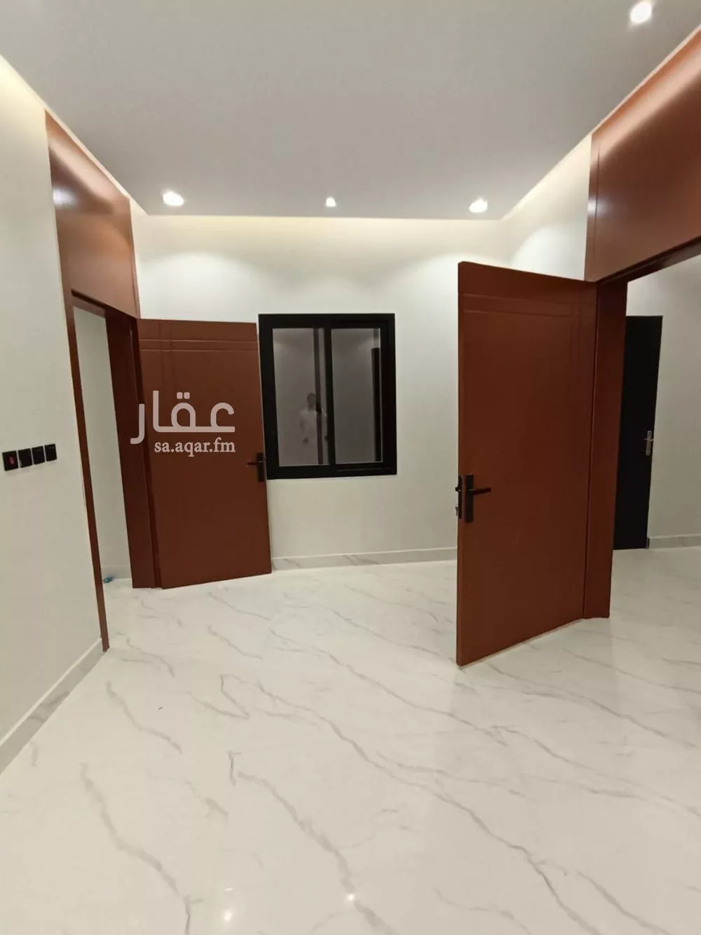 دور 5 غرف في عكاظ 20