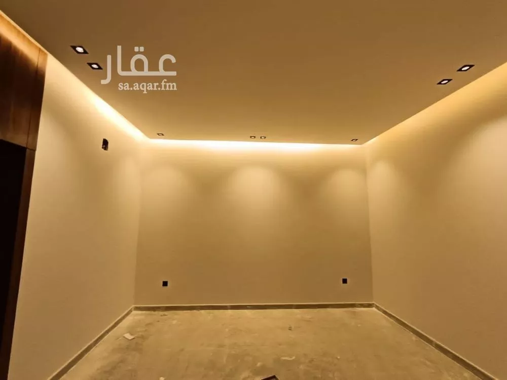 4 bedroom floor in Okaz 7