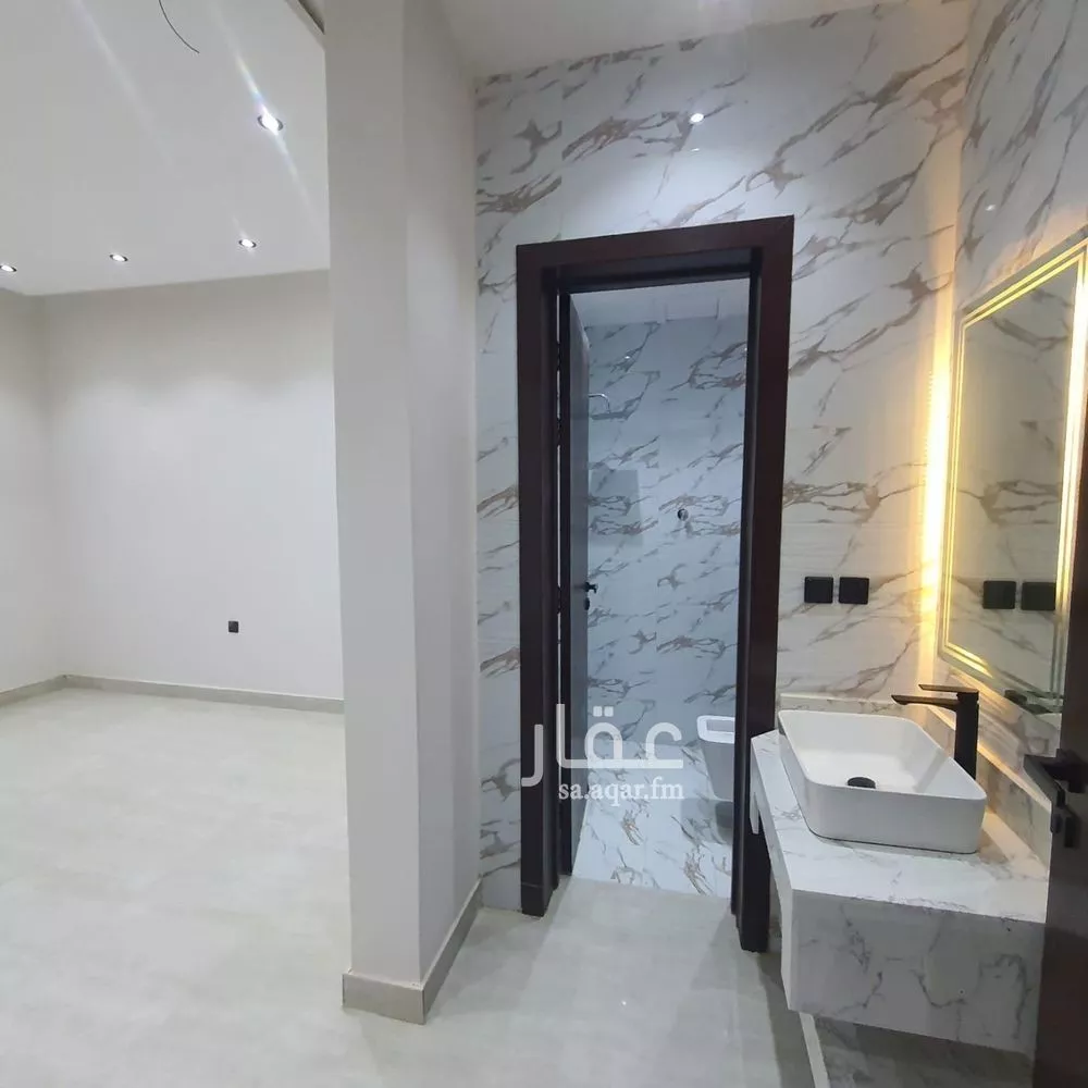 دور 5 غرف في عكاظ 5