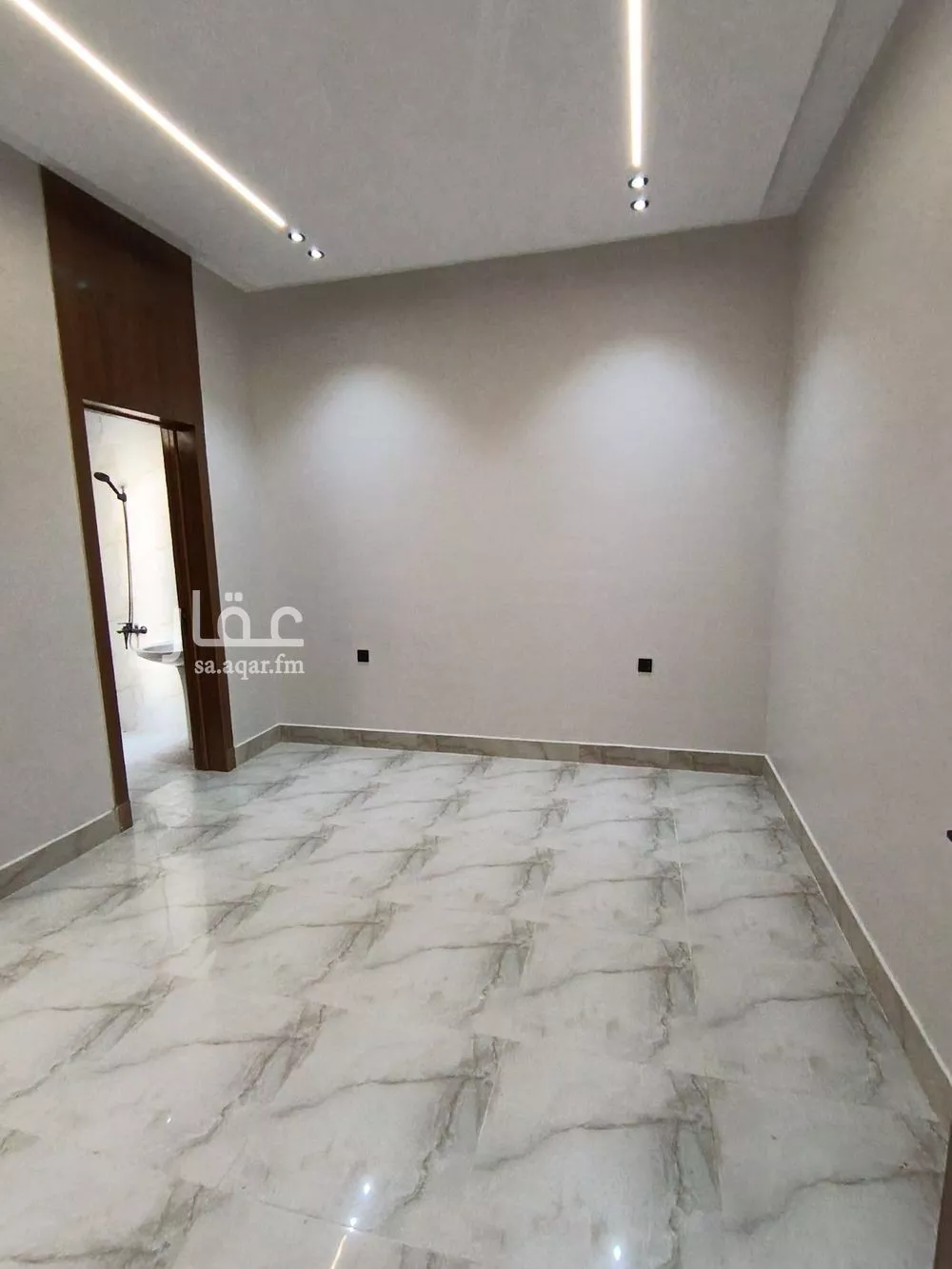 6 bedroom floor in Tuwaiq 21