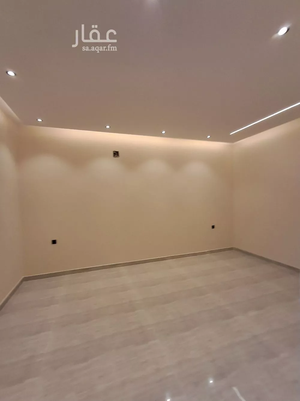 دور 4 غرف في الحزم 8