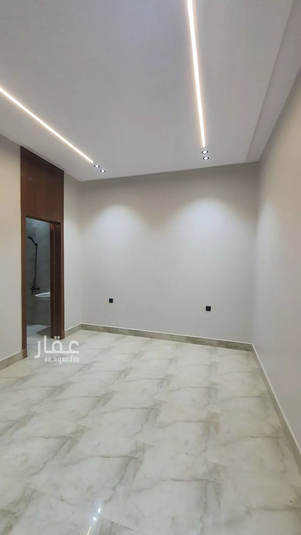 5 bedroom floor in Tuwaiq 10