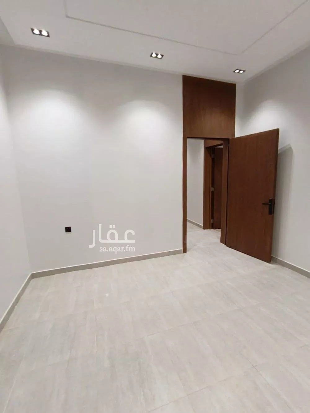 4 bedroom floor in Tuwaiq 3