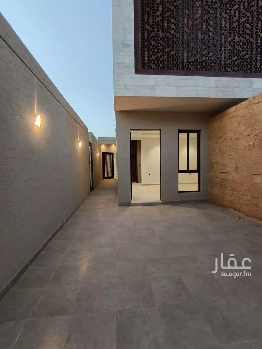 4 bedroom floor in Tuwaiq 5