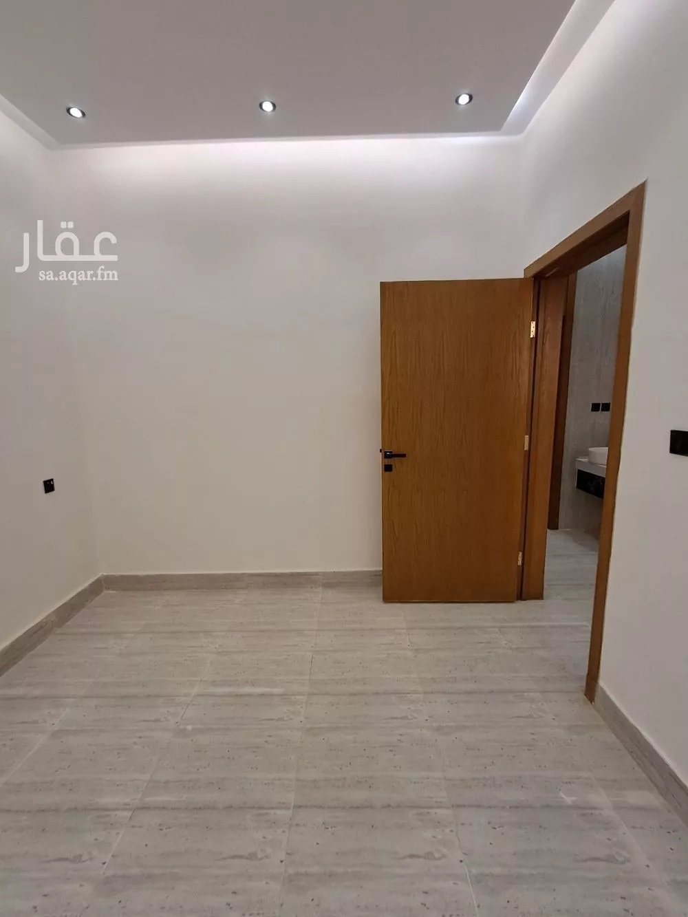 دور 5 غرف في طويق 19