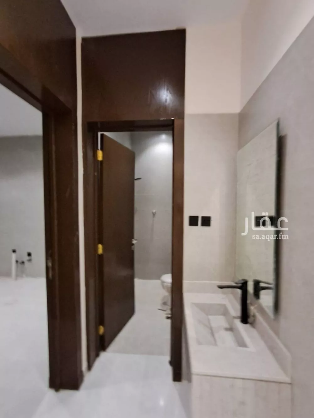 دور 5 غرف في عكاظ 12