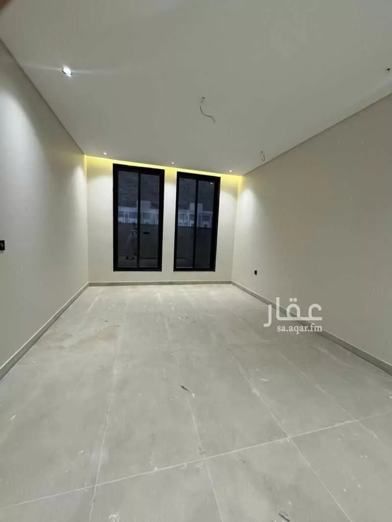 4 bedroom apartment in Batha Quraysh 10