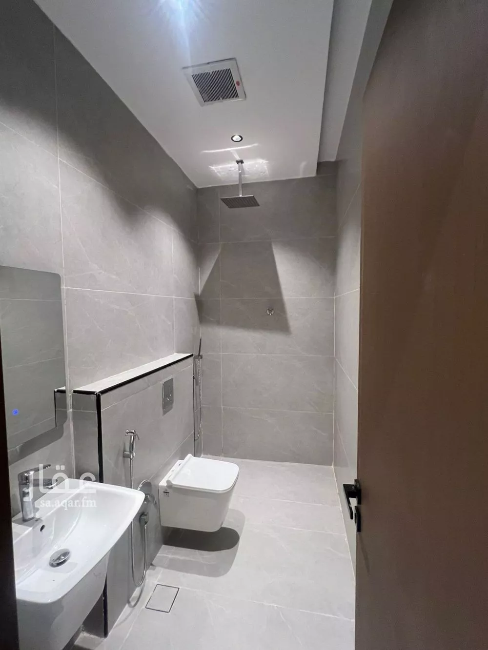 دور 3 غرف في الشرق 2