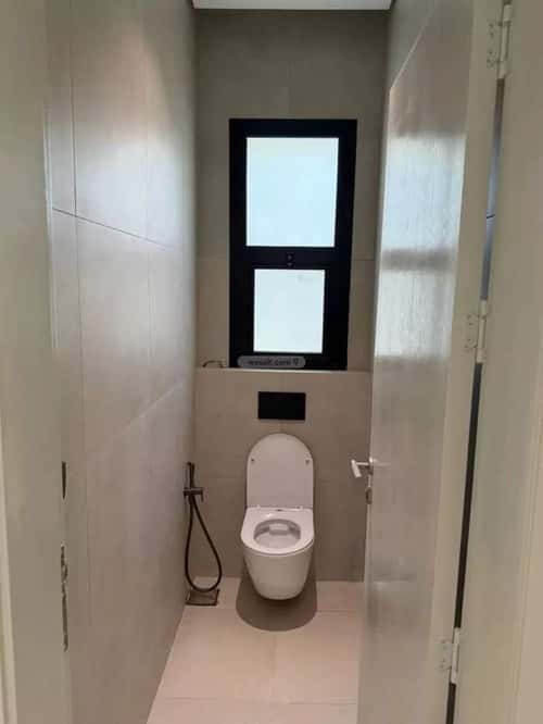 شقة 4 غرف في العارض 6