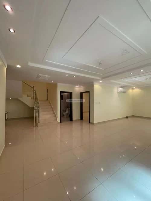 فيلا 5 غرف في الوادي 4