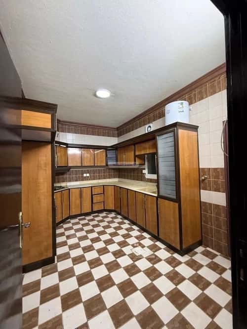 3 bedroom apartment in Al Rimal 7