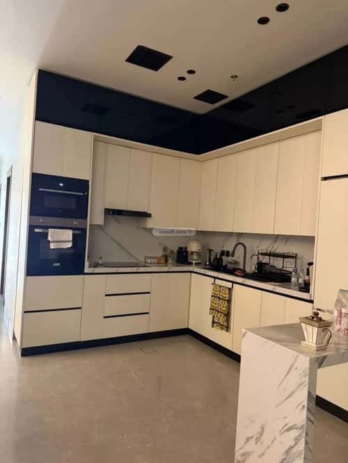 شقة 3 غرف في الملقا 8