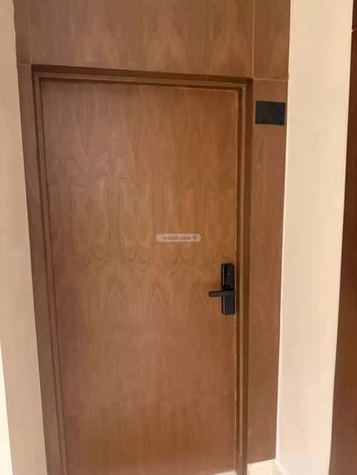 شقة 1 غرف في العقيق 8