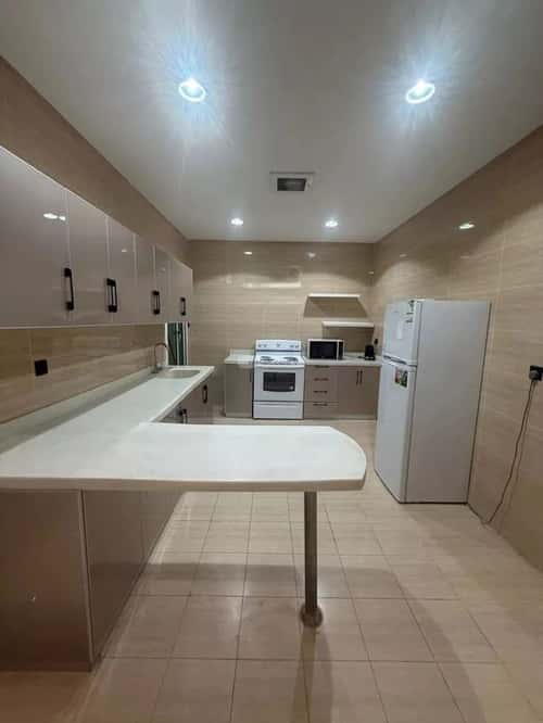 شقة 3 غرف في العقيق 8