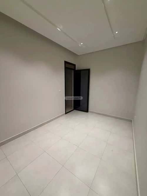 3 bedroom apartment in Al Aridh 8