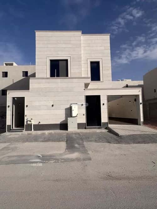 فيلا 5 غرف في الجنادرية 3