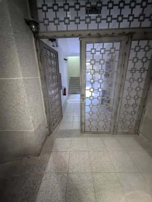 شقة 3 غرف في العارض 2