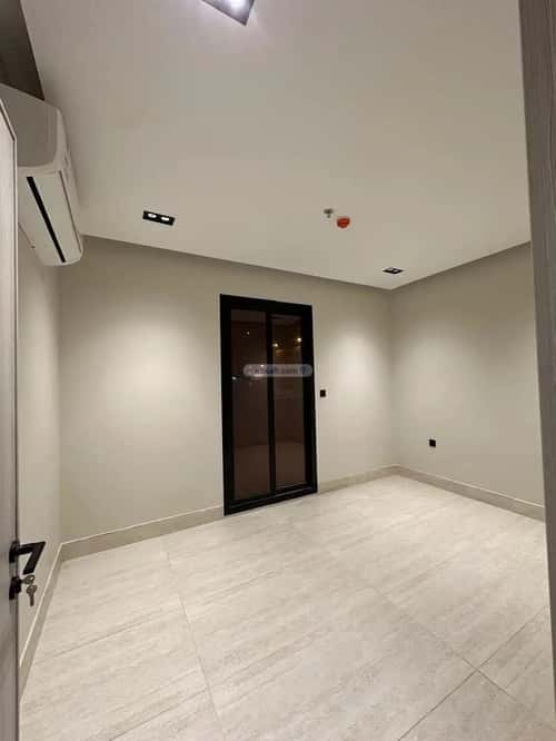 شقة 3 غرف في العارض 9