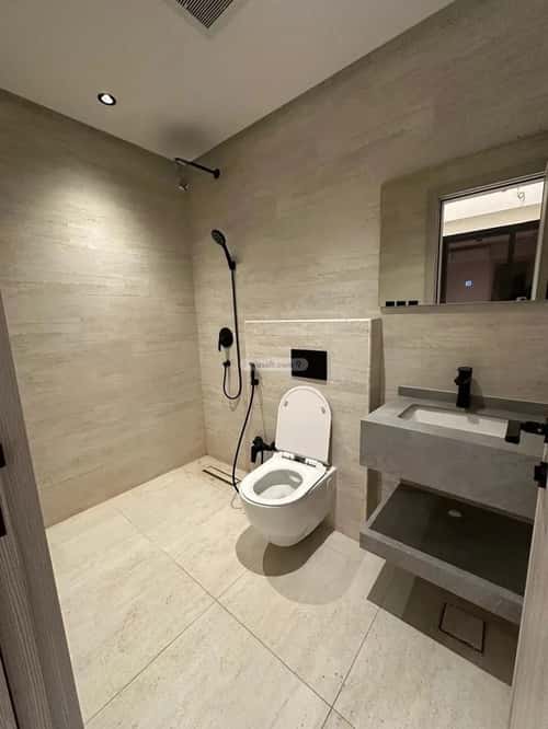 شقة 3 غرف في العارض 10