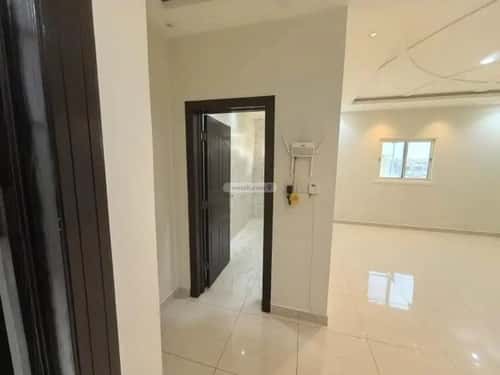 شقة 4 غرف في العارض 11