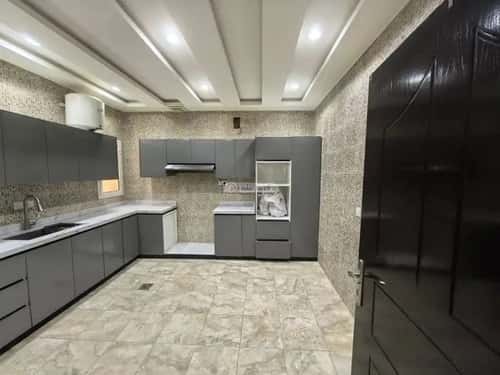 شقة 4 غرف في العارض 7