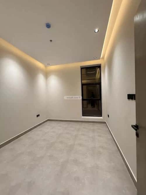 شقة 3 غرف في الرمال 10