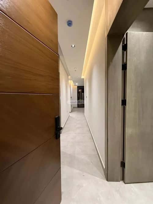 شقة 3 غرف في الرمال 4