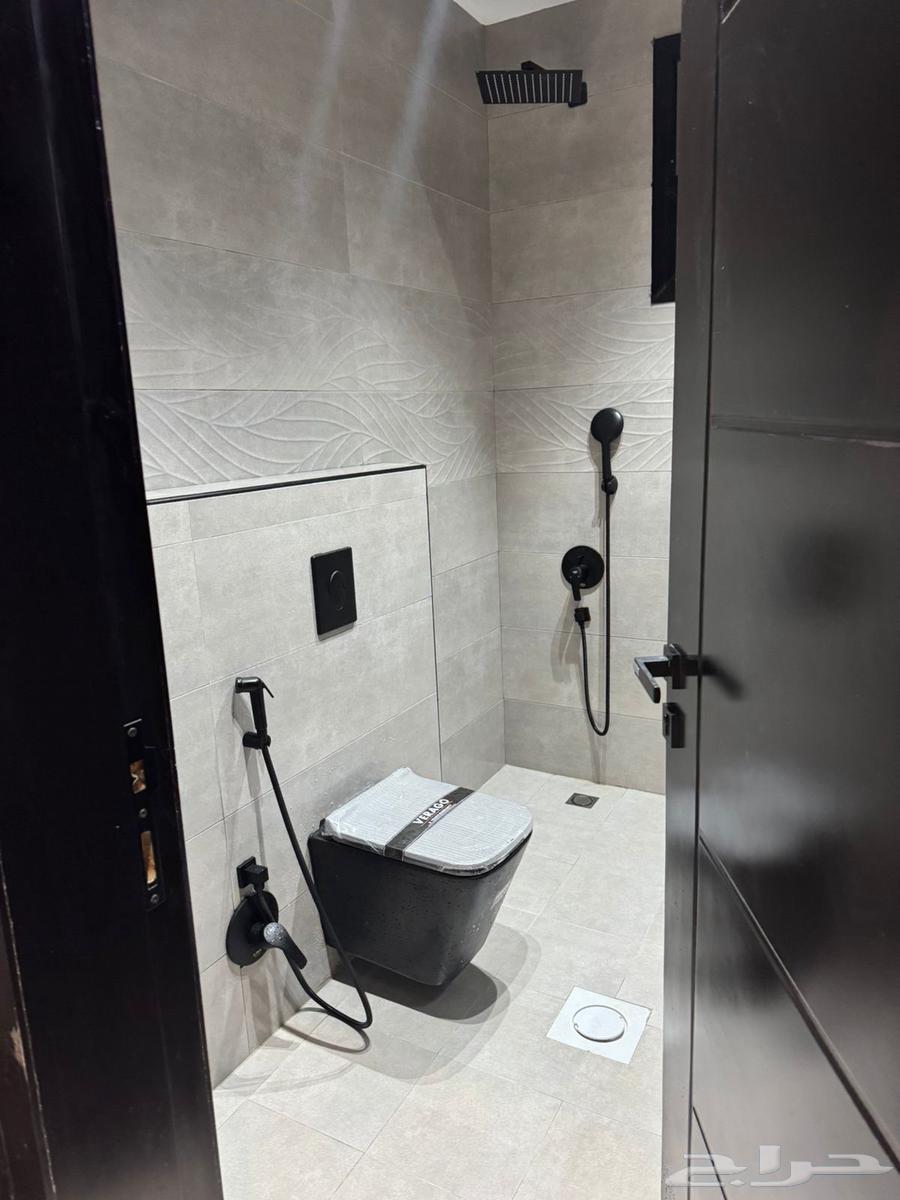 شقة 4 غرف في القادسية 14