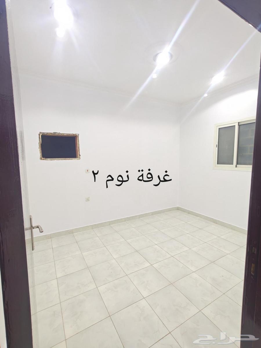 شقة 3 غرف في الرمال 5