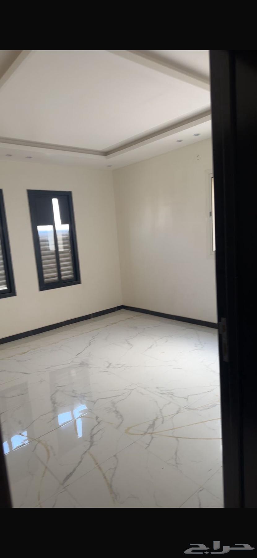 شقة 4 غرف في بدر 6