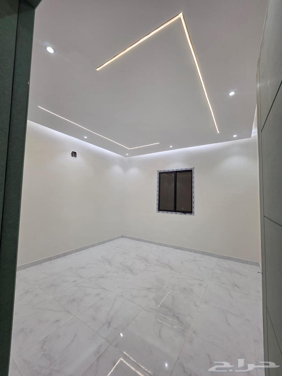 شقة 4 غرف في طويق 7