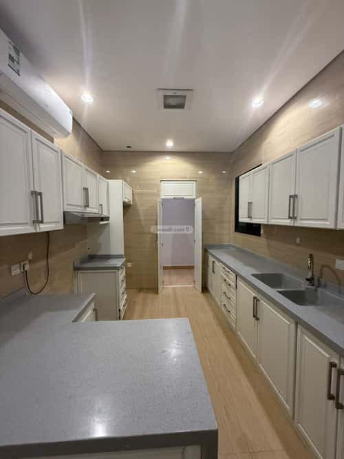 شقة 3 غرف في الملقا 12