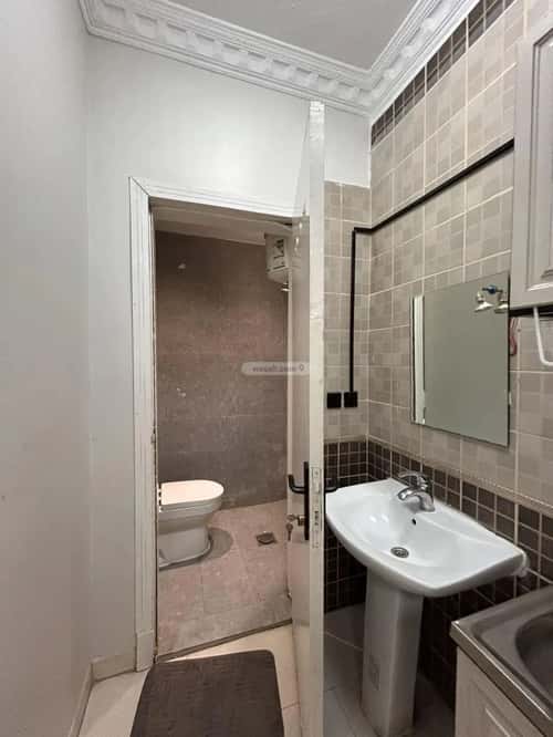 1 bedroom apartment in Al Hazm 4