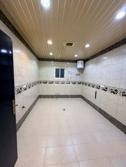 3 bedroom apartment in Dhahrat Laban 5