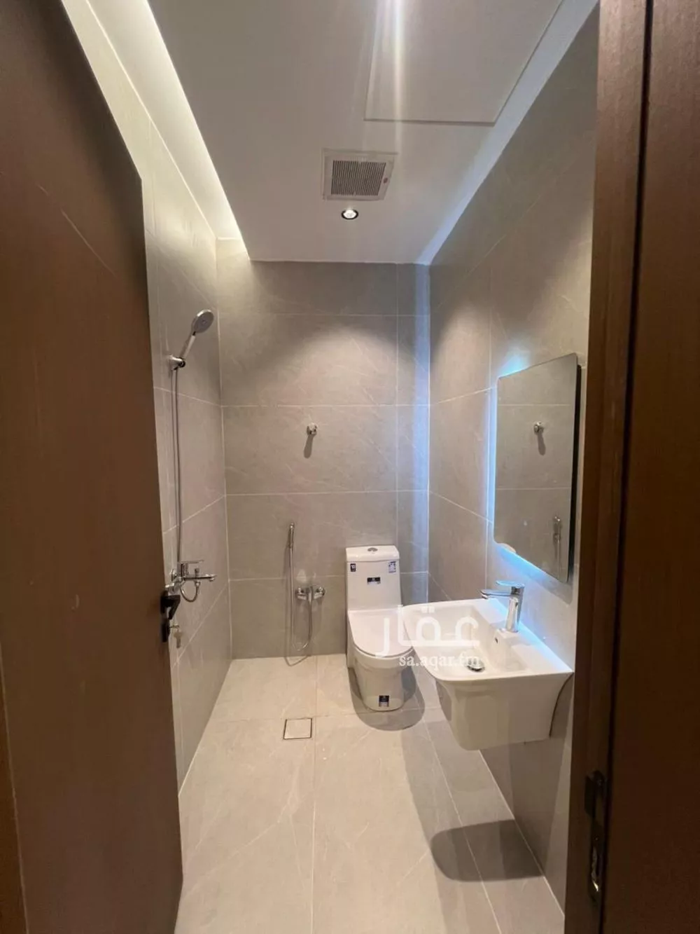 دور 3 غرف في الشرق 10