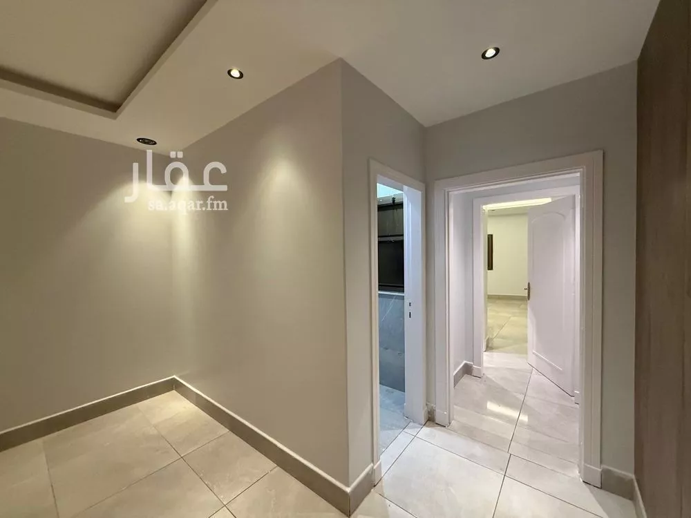 شقة 1 غرف في الغدير 4