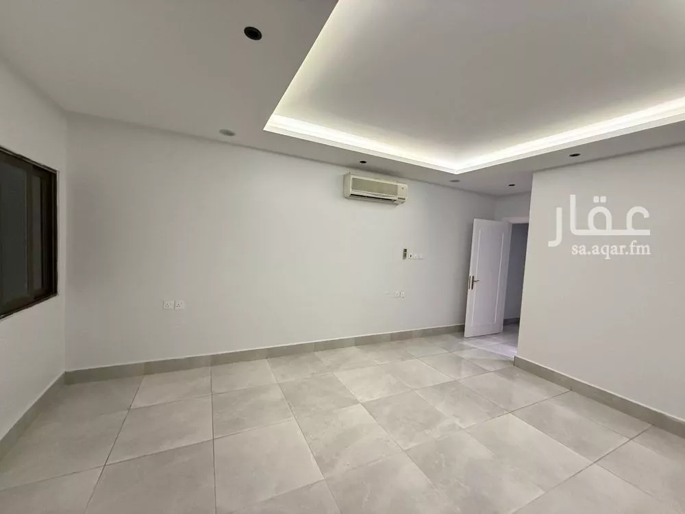 شقة 1 غرف في الغدير 8