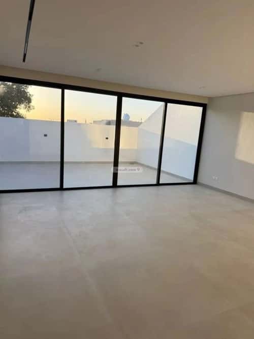 فيلا 5 غرف في الملك سلمان 7