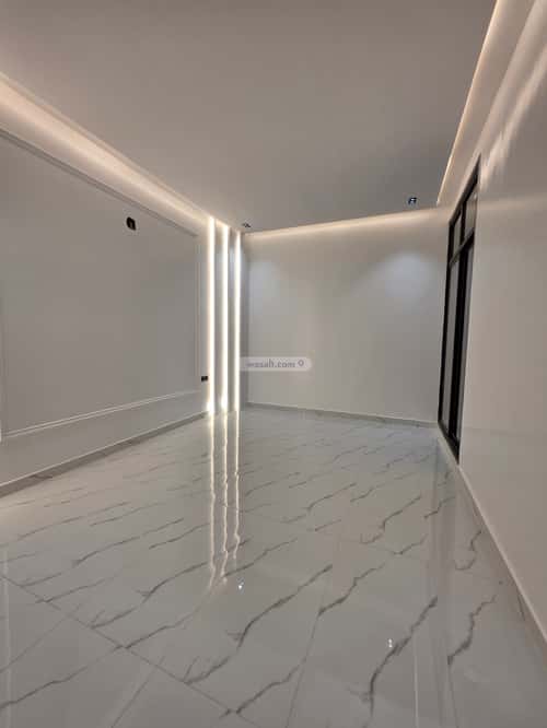 6 bedroom villa in Al Qadisiyah 19