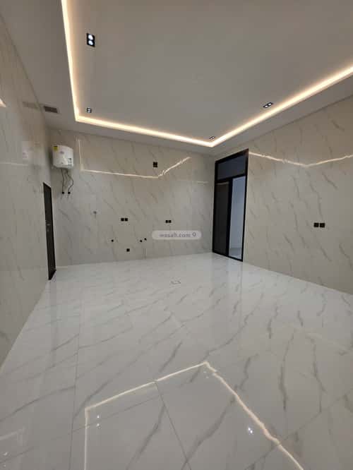 6 bedroom villa in Al Qadisiyah 5