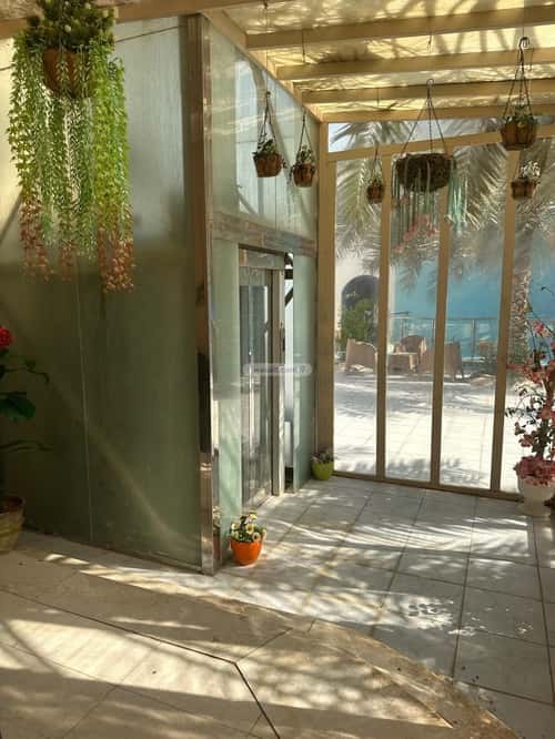 8 bedroom villa in Al Andalus 11