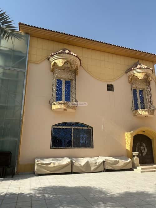 8 bedroom villa in Al Andalus 15