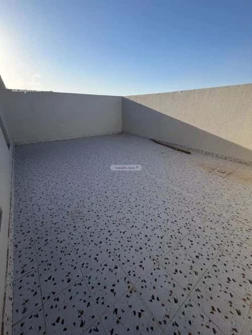 شقة 3 غرف في المرجان 4