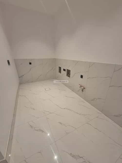 فيلا 5 غرف في النرجس 7