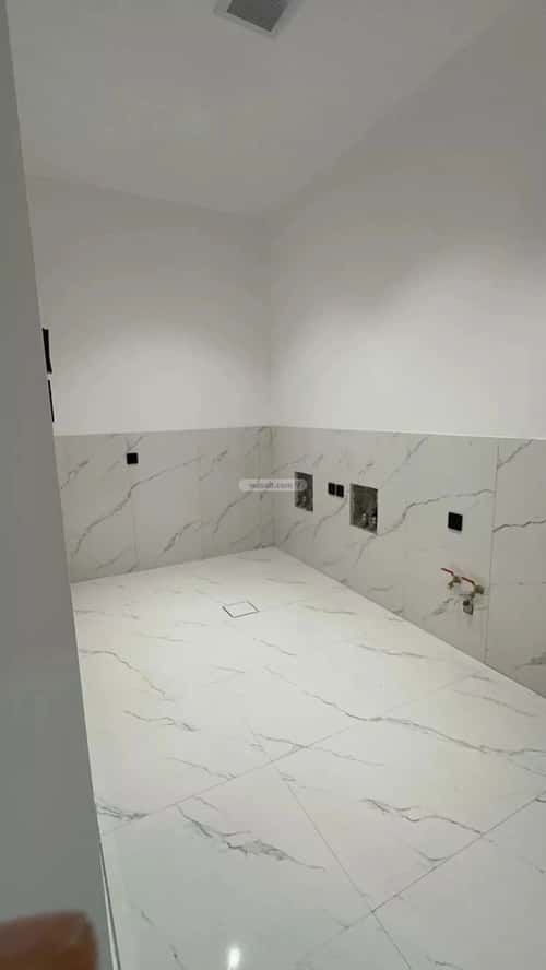 فيلا 5 غرف في النرجس 8