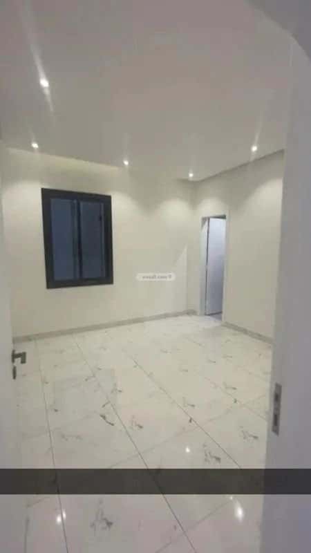 فيلا 7 غرف في العارض 13